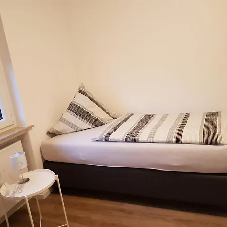 Rentaroom-kassel Pfingstweg Holiday home Fuldatal